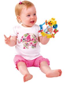 Alternative view of Playgotoys ของเล่นเสริมพัฒนาการ ยีราฟมือจับเพื่อนรัก(1551)